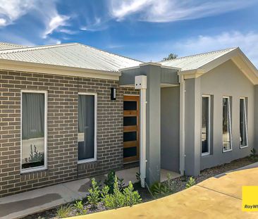 3/67A Bobs Street - Photo 2