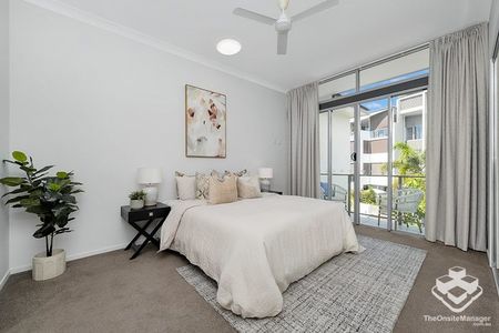 SPECTACULAR TOWNHOUSE CLOSE TO CBD - Photo 4