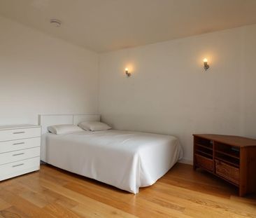 Room in a Shared Flat, North Greenwich Station, SE10 - Photo 2