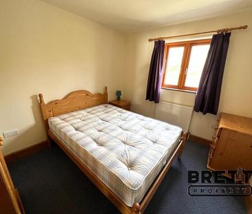 3 bedroom flat to rent - Photo 4