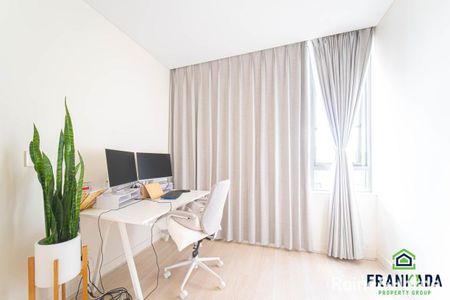 Two Bedroom Apartment (Short/Long Term Lease Available) - Photo 3