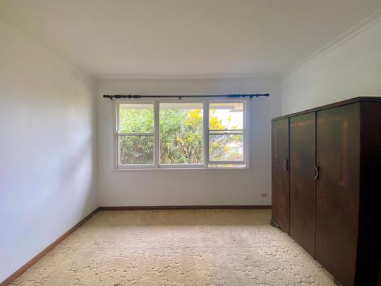13 Dean Street, Belmont - Photo 1