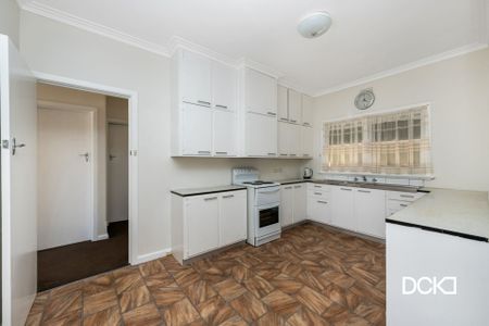 94 Somerville Street Flora Hill VIC - Photo 3