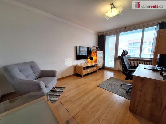 Pronájem bytu 2+1 47 m2 - Fotografie 1