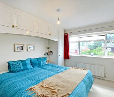 3 bedroom semi-detached house to rent - Photo 4