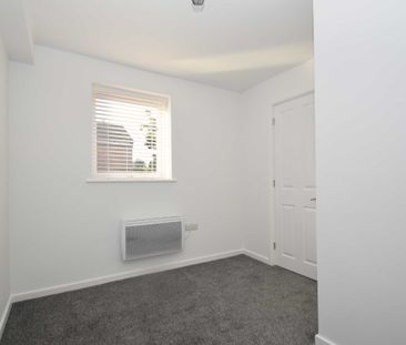 1 bed ground floor flat to rent in Hildenley Close, Scarborough, YO12 - Photo 5