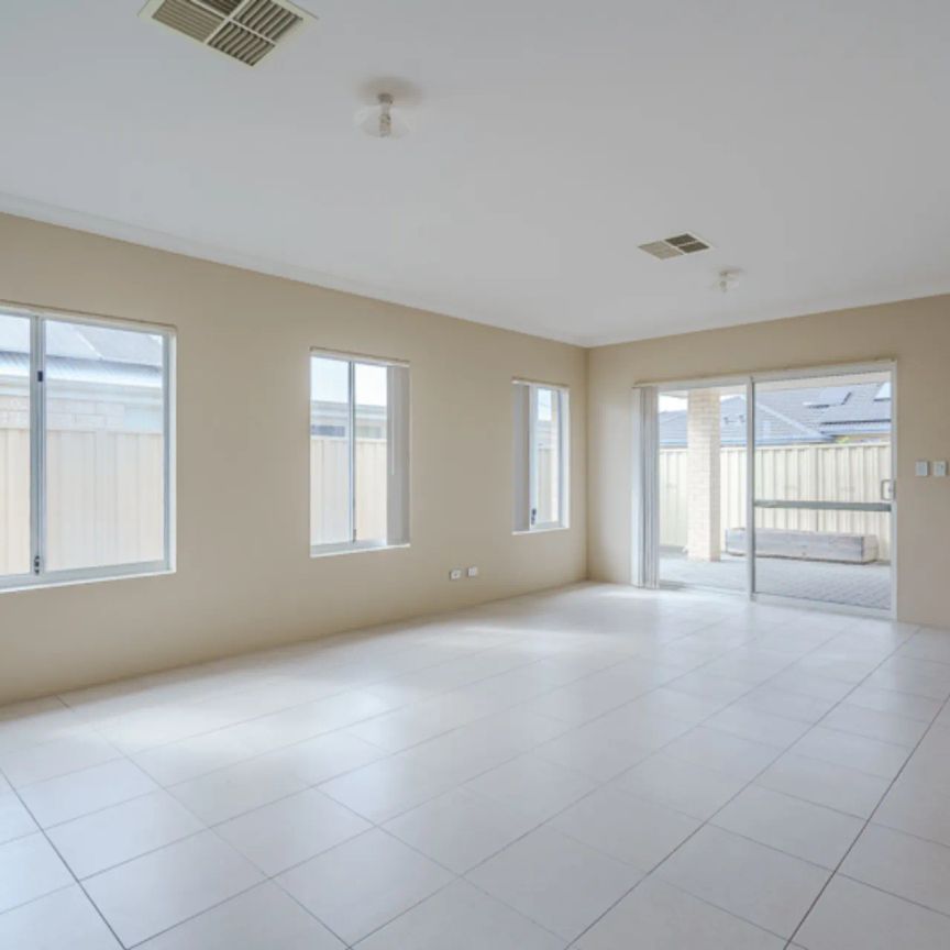 OCEAN SIDE DAWESVILLE! - Photo 1