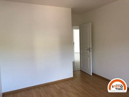 Location Appartement 3 pièces 64m² - Photo 2