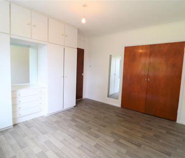 2 bedroom semi-detached bungalow to rent - Photo 5