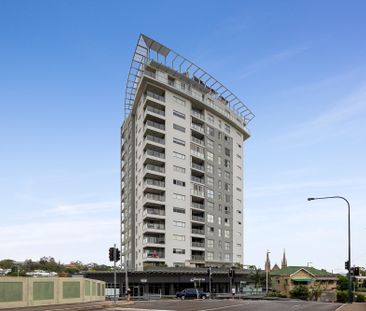 201b/11 Ellenborough Street, Woodend QLD 4305 - Studio For Rent | D... - Photo 5