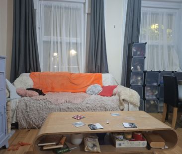 Room in a Shared Flat, Hornsey Road, N7 - Photo 1