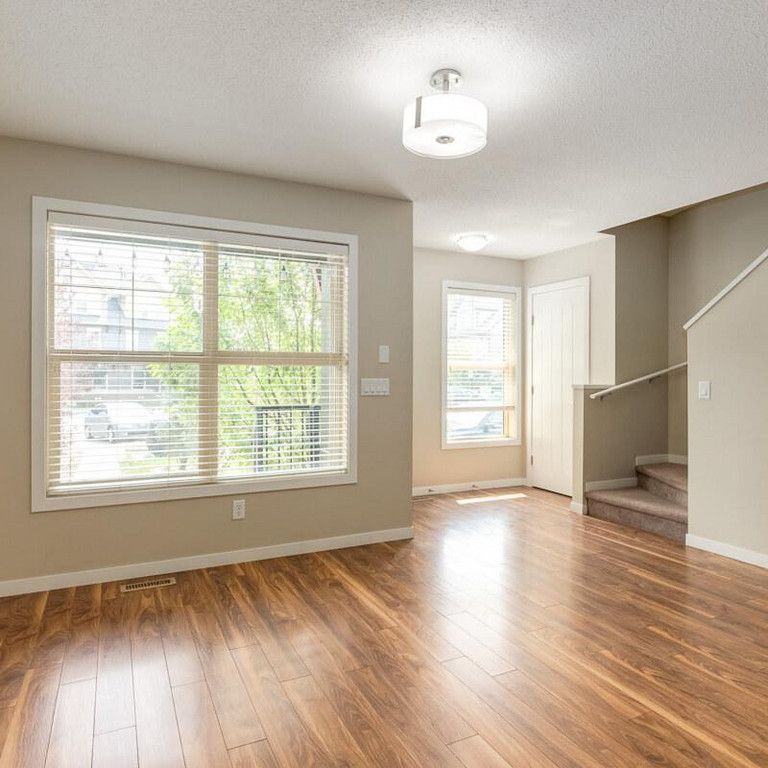 3 Bedroom - Photo 1