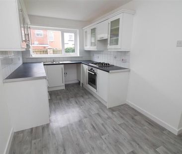 3 bedroom detached house to rent - Photo 6