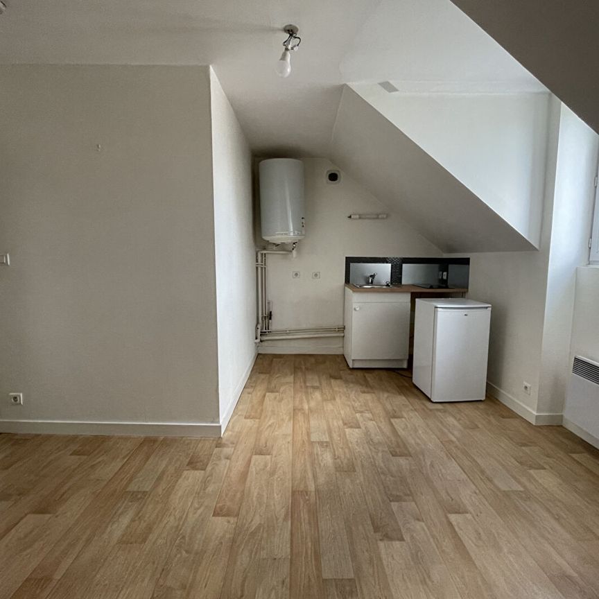 Location Appartement 2 pièces 25m² - Photo 1