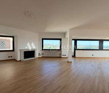 Appartamento piazza Stefano Jacini 5, Vigna Clara - Vigna Stelluti, Roma - Photo 1