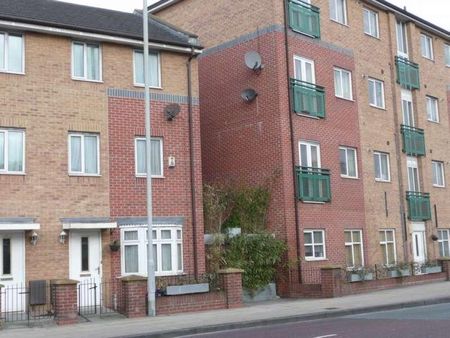 Chorlton Road, Hulme, Manchester, M15 - Photo 4