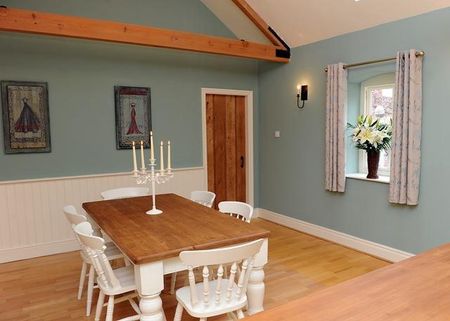 2 bedroom detached house to rent - Photo 3