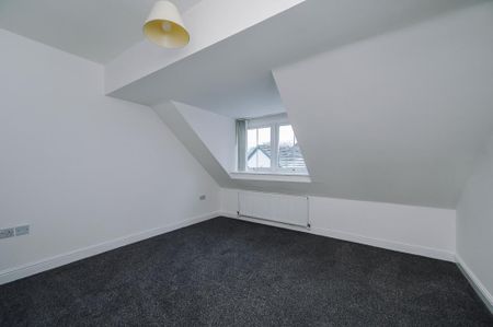 2 bedroom semi-detached house to rent - Photo 5