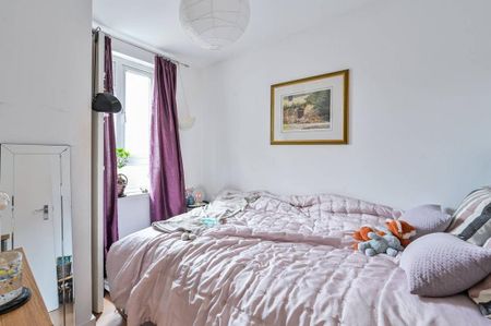 3 bedroom end of terrace house to rent - Photo 5