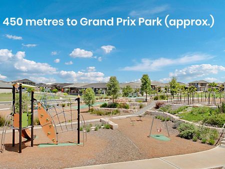 Stunning 5-Bedroom Family Home!! - Photo 2