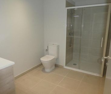 Location Appartement 2 pièces 40m² FREJUS 83600 - Photo 5