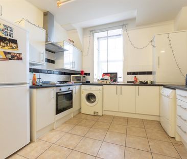 4 bed apartment to rent in Clayton Street West, City Centre, NE1 - Photo 6