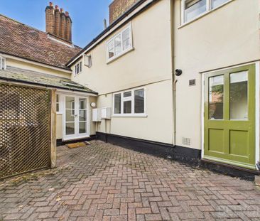 3 bedroom terraced house to rent - Photo 2