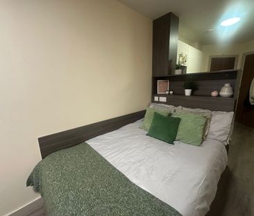 Studio Flat, Halley House, NG1 - Photo 3