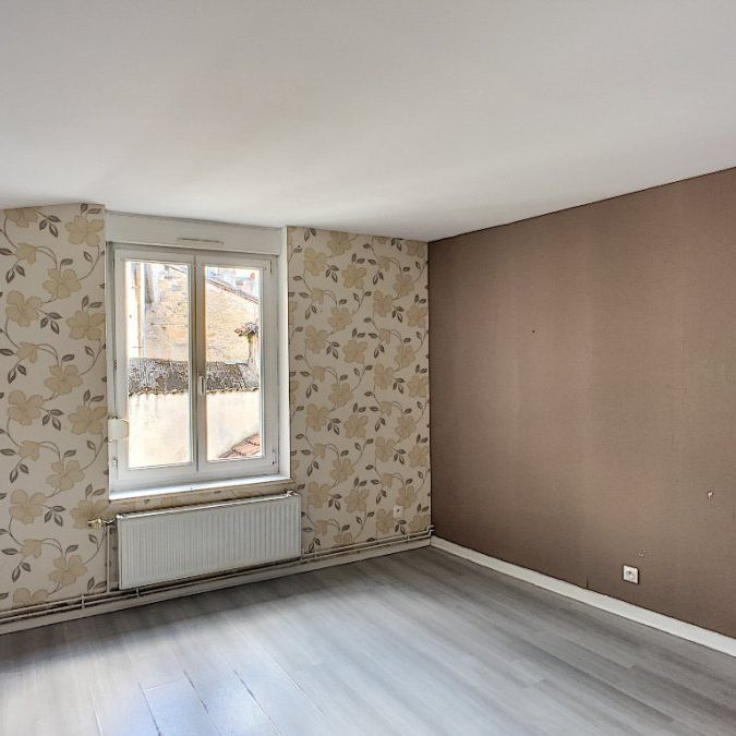 Appartement 4 pièces à Commercy - Photo 1