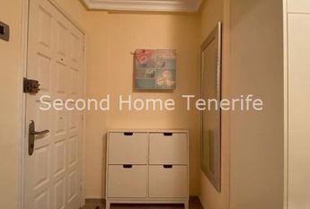 Modern and refurbished 1 bedroom apartment for rent in the center of los cristianos