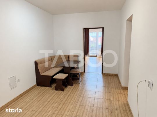 Apartament de inchiriat cu 2 dormitoare la etajul 1 Selimbar - Photo 1