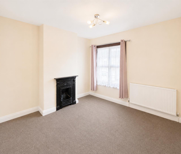Regent Street, Watford - Photo 1