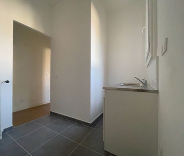 Appartement Ris Orangis 1 pièce(s) 20.79 m2 - Photo 5