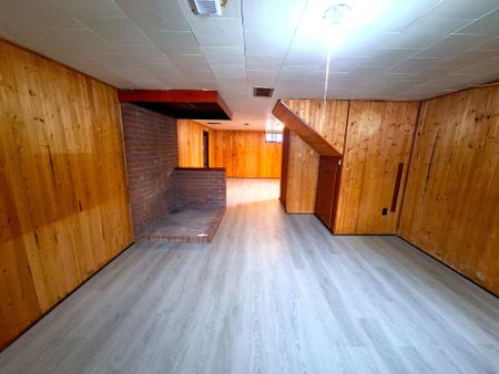 For Lease - 83 Kulpin Avenue, Bradford West Gwillimbury, Ontario - Photo 3