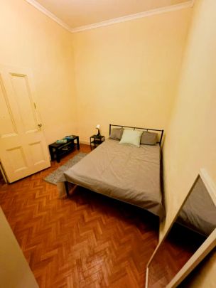 2 bed 1 bath - Photo 1