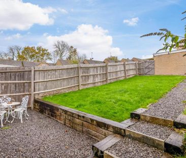 2 bedroom semi-detached bungalow to rent - Photo 1