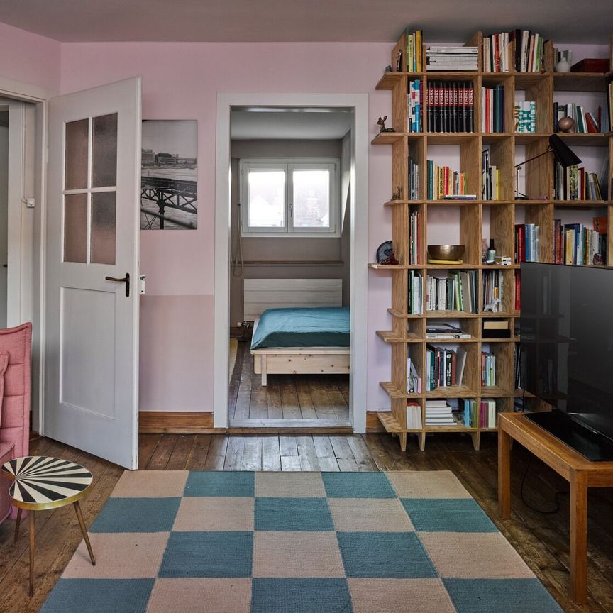 4-ROOM HOUSE IN ZURICH – INDUSTRIAL DISTRICT OF DISTRICT 5, FURNISHED, TEMPORARY - Photo 1