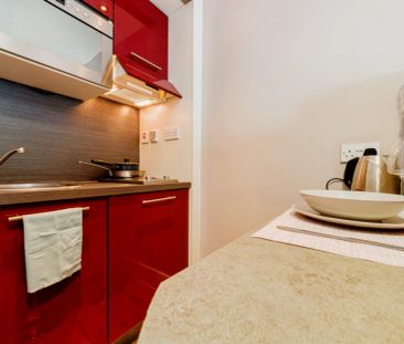 Standard Studio - Photo 4