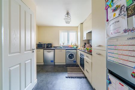 2 bed end of terrace house to rent in Walwick Fell, NE15 - Photo 2