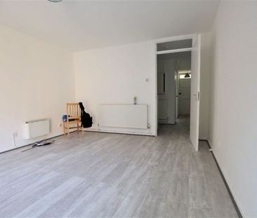 Ashbrook Road, London - Photo 3