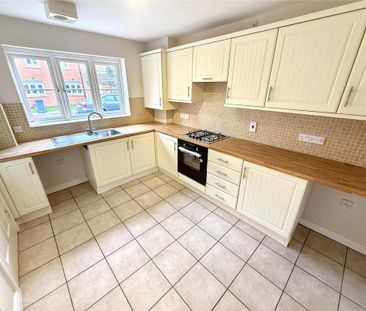 3 bedroom semi-detached house to rent - Photo 4