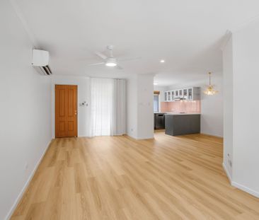 Renovated, Stylish, Low-Maintenance Living in the Heart of Buderim! - Photo 2