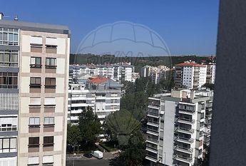 Apartamento T3 em Lisboa