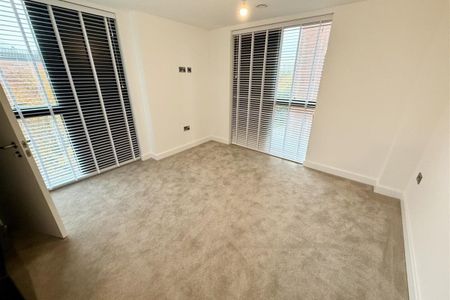 Castleward Boulevard - Photo 3