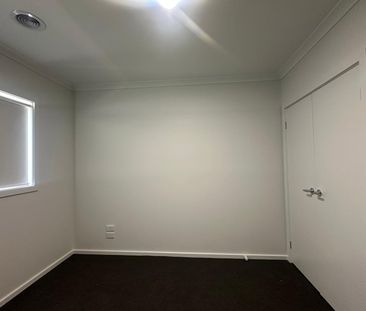 Modern Family Living in a Prime Location - Photo 2