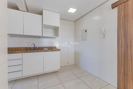Apartamento com 2 quartos e 93m² para alugar em Rio Branco, Porto Alegre. - Photo 2