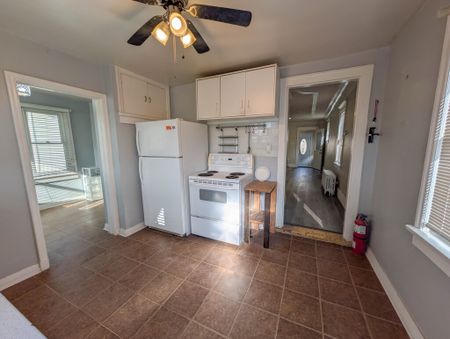 Spacious 2-Bedroom Apartment Minutes from Niagara Falls Attractions! - Photo 5