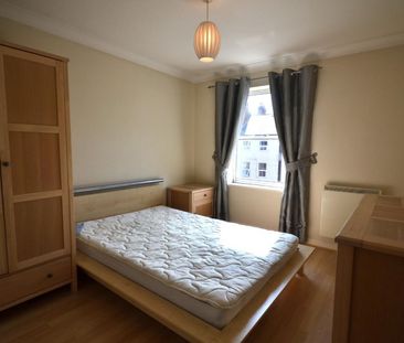 1 bedroom Flat To Let - Photo 1