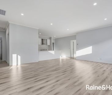 Brand New 4 Bedroom house in Clyde! - Photo 1