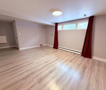 For Lease - 11 Southill Drive, Hamilton, Ontario - Photo 2